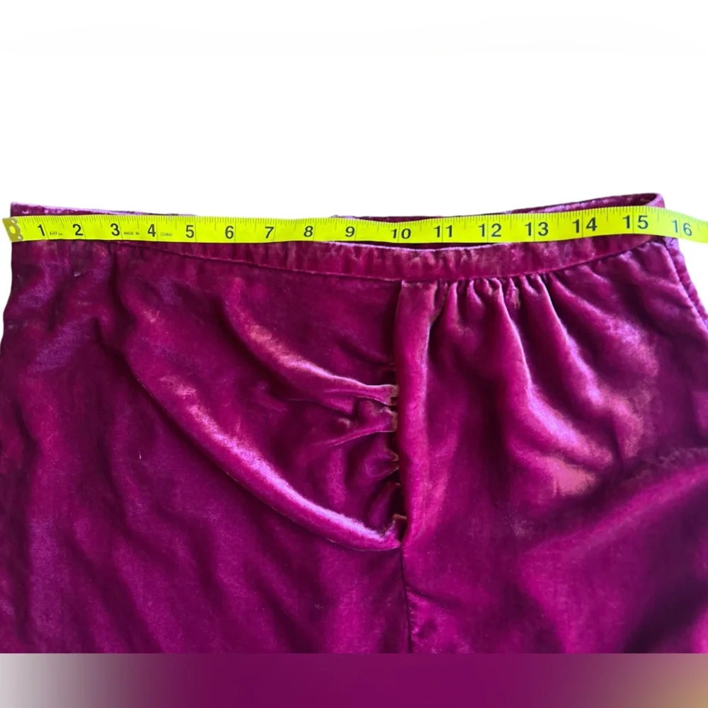 Anthropologie Size 12 Red Raspberry Velvet Mini Skirt - Picture 9 of 9